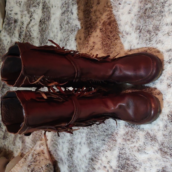 Allsaints Pipaluk Moccasin Boots - Picture 4 of 9